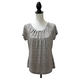 Worthington, Women’s White/Black Petite, Crop Sleeve pullover Top, Size PL